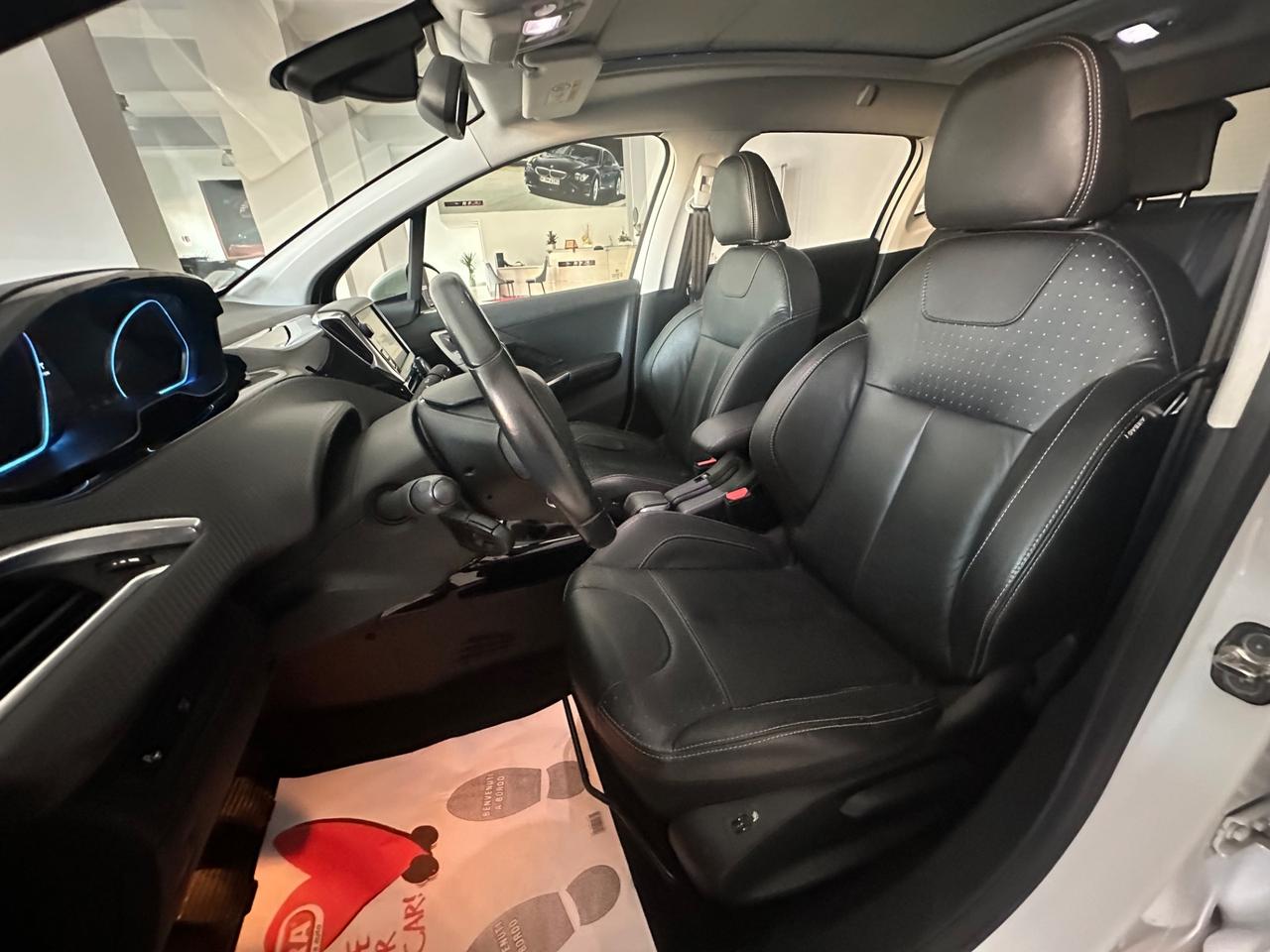 Peugeot 2008 BlueHDi 120 S&S Black Matt
