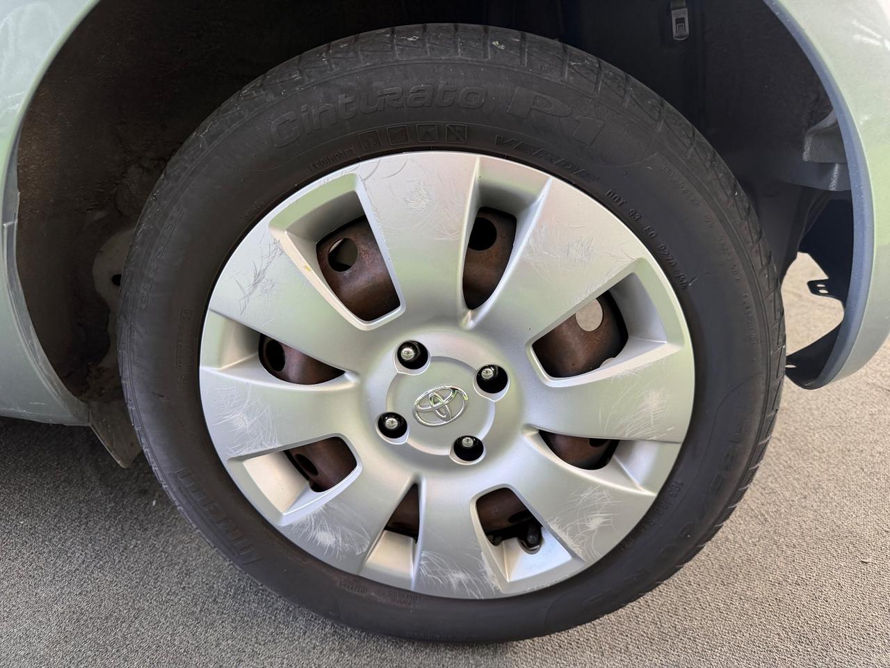 Toyota Yaris 1.3 CAMBIO AUTOMATICO -SOLO 93.500KM-
