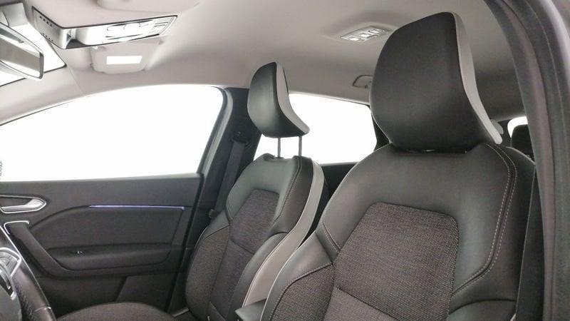 Renault Captur 1.5 blue dci Intens 115cv edc