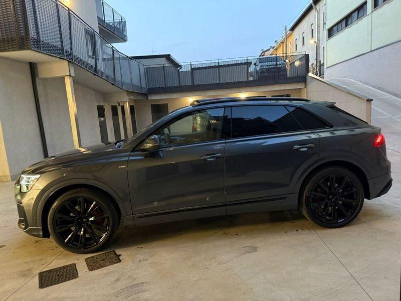 Audi Q8 SUV 50 TDI 286 CV quattro tiptronic S line edition