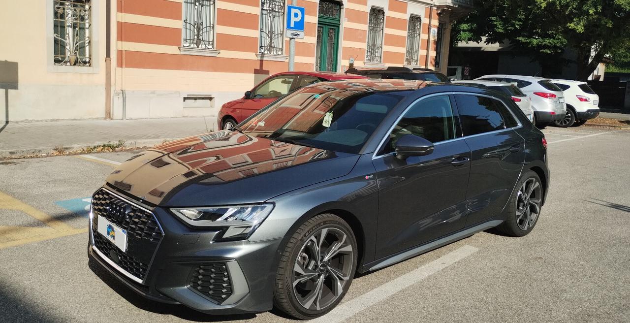 Audi A3 SPB 35 TDI S tronic line edition