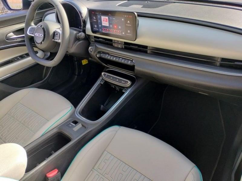 FIAT 600 1.2 Hybrid 100cv La Prima