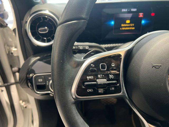 MERCEDES-BENZ A 180 A 180 d Automatic 4p. Business