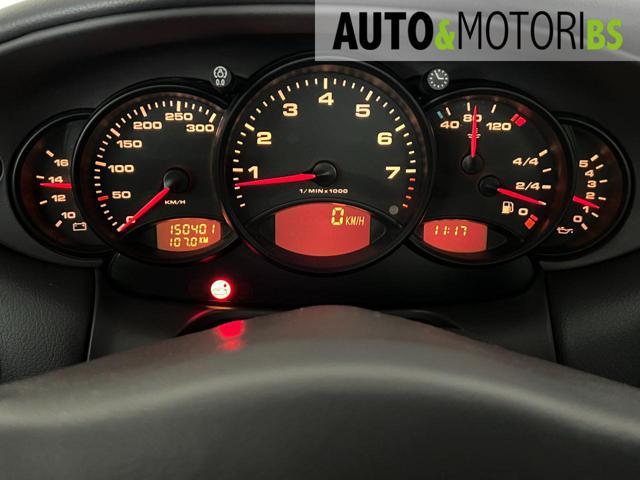 PORSCHE 911 996 Carrera cat Coupé 3.4