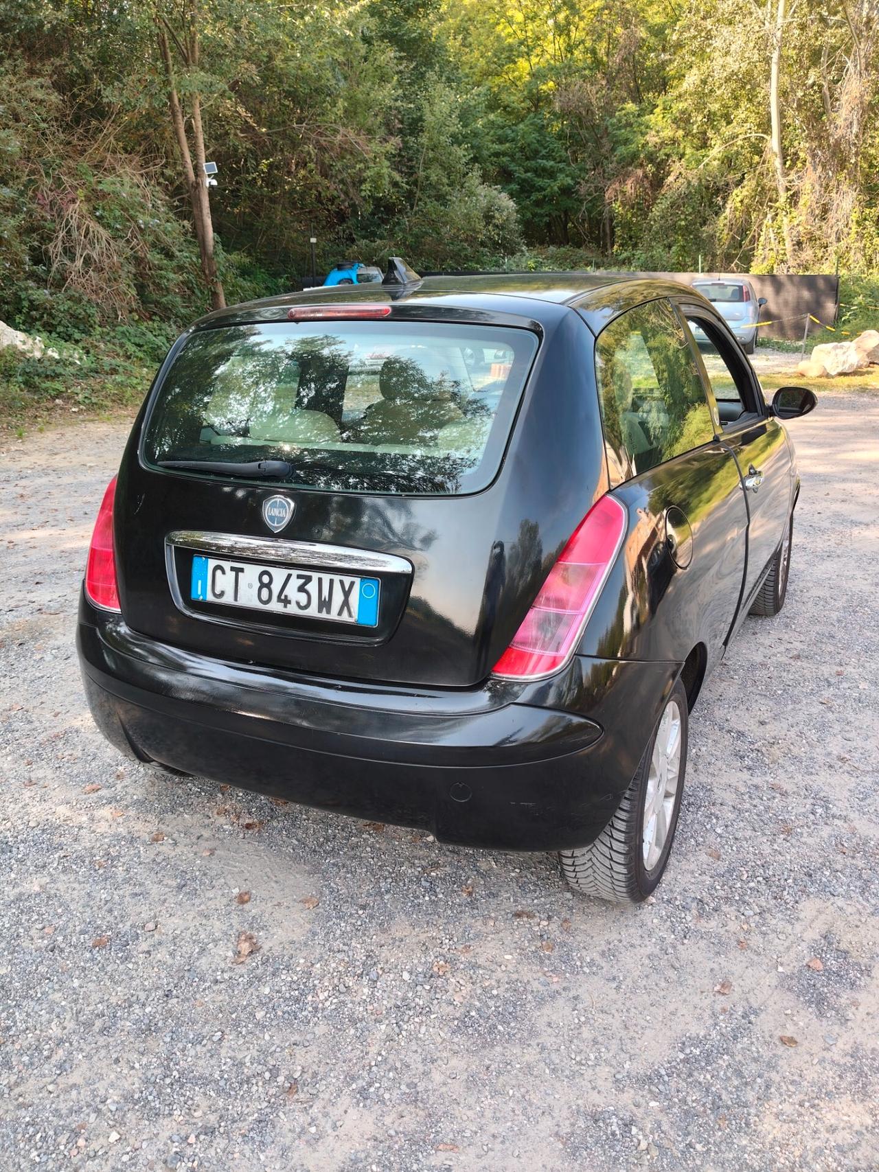 Lancia Y 1.2 Oro Benzina Ok Neopatentati