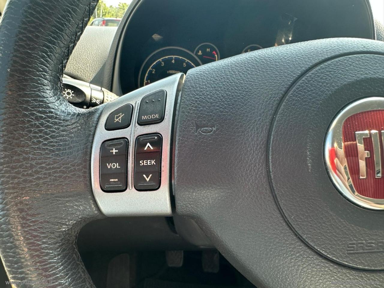 FIAT Sedici 1.6 4x4 Dynamic 4X4