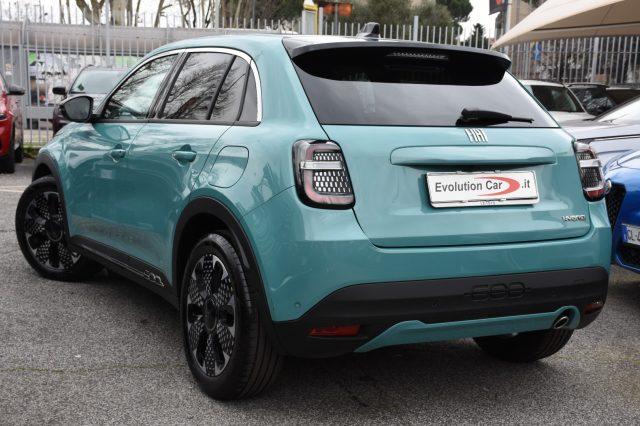 FIAT 600 Hybrid 100 CV DCT MHEV LA PRIMA *1368KM!*