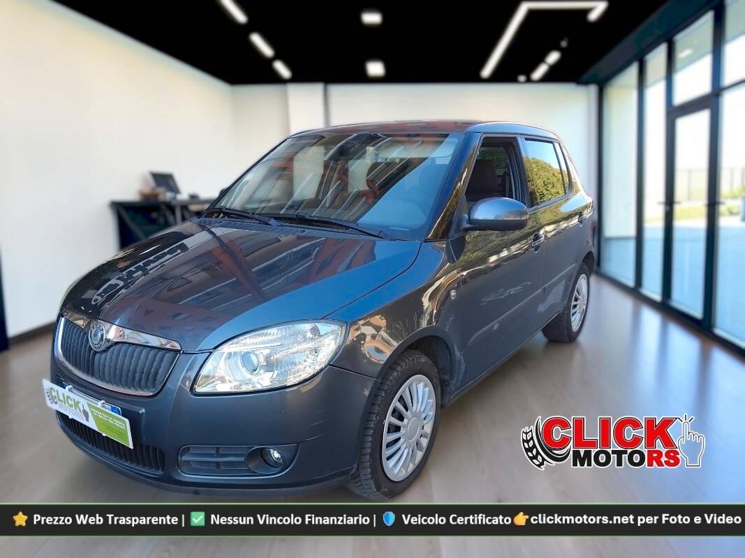 Skoda Fabia 5 Porte Fabia II 2010 Berlina Fabia 1.4 tdi Style 70cv