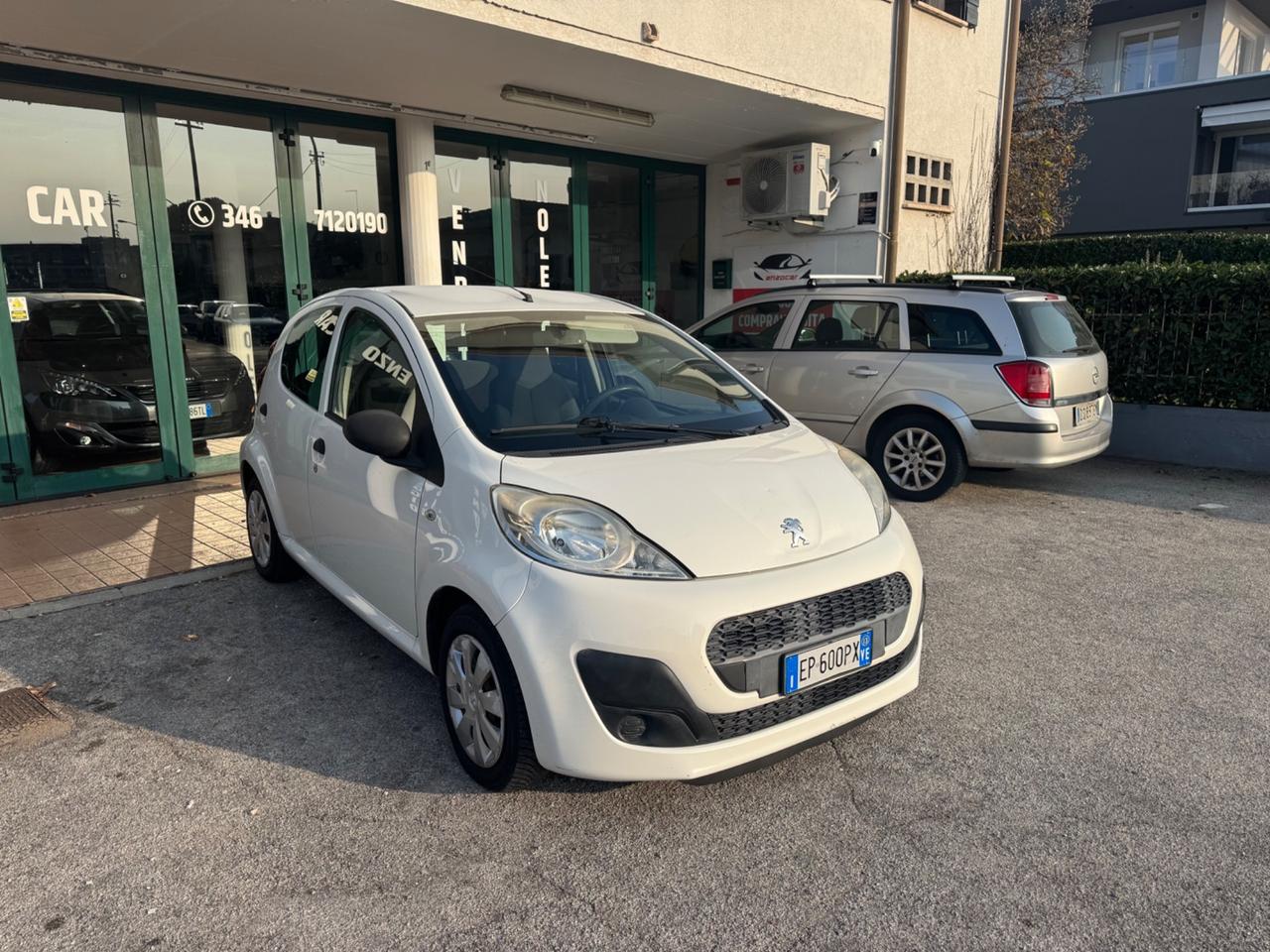 Peugeot 107 1.0 68CV 5p. Superga