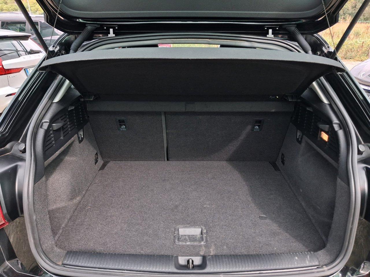 Audi Q2 30 1.6 tdi business
