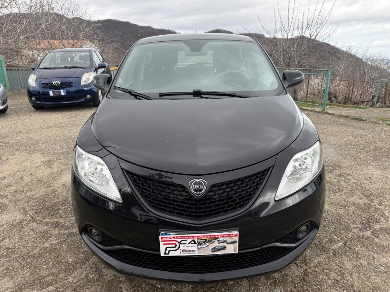 Lancia Ypsilon 1.0 FireFly 5 porte S&S Hybrid Ecochic Gold