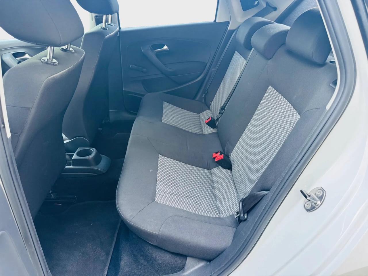 Volkswagen Polo 1.2 tdi anno 2015 neo patentati