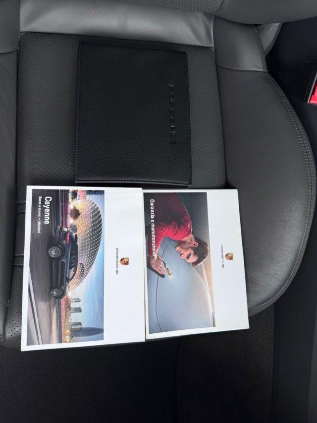 PORSCHE Cayenne Coupé 3.0 V6 E-Hybrid PASM PANO BOSE IVA ESPOSTA