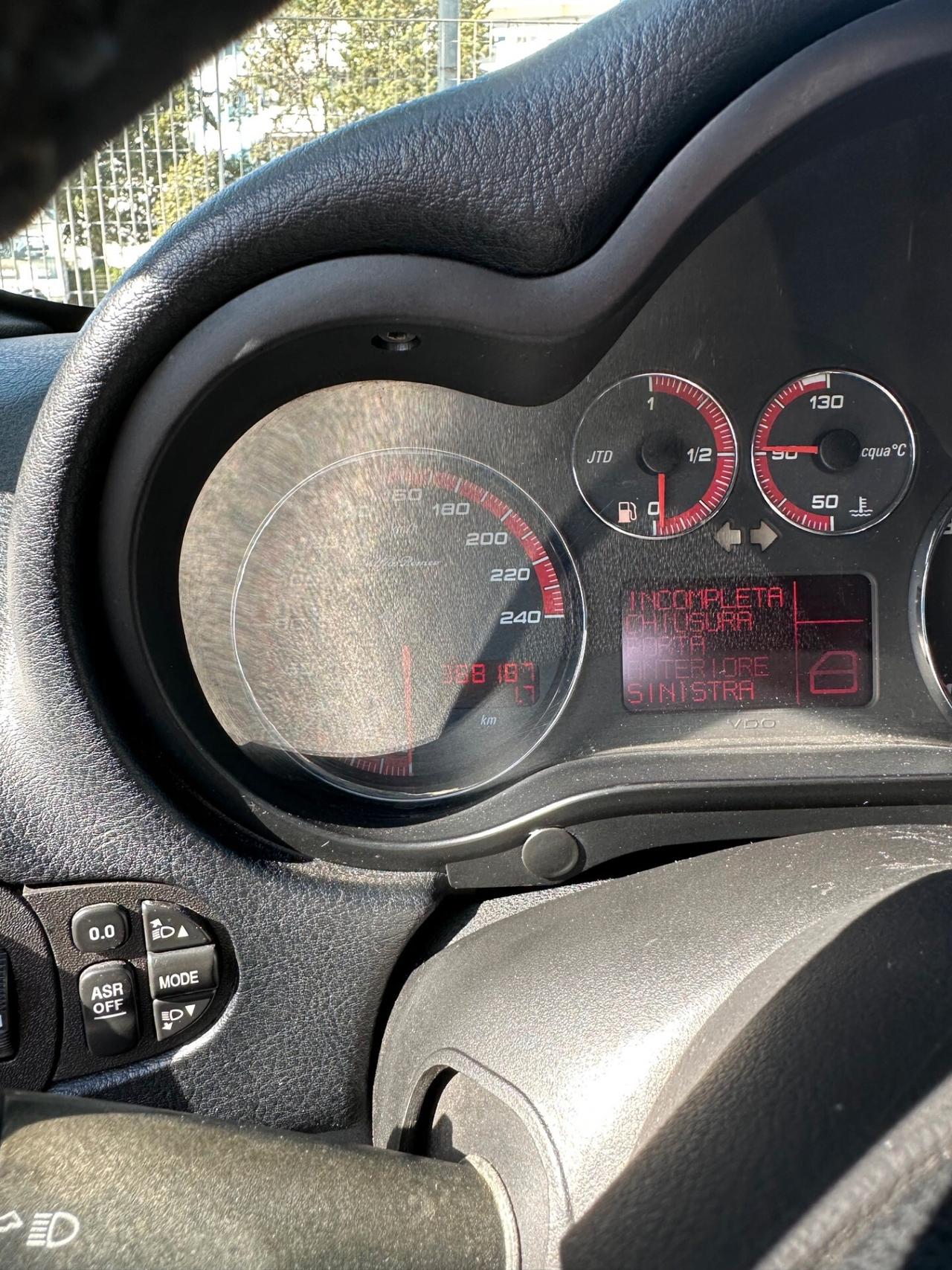 ALFAROMEO 147 1.9 JTD DIESEL 2008 FULL OPTIONAL