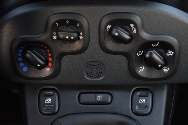 FIAT Panda 1.0 FireFly S&S Hybrid *SENSORI*5 POSTI*