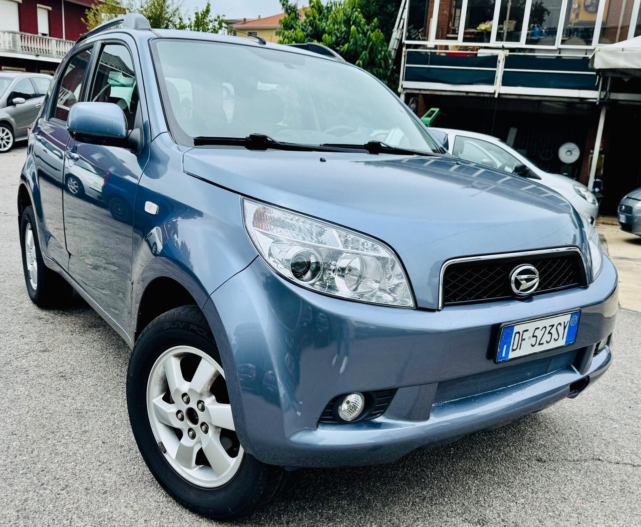 Daihatsu Terios 1.5 4X4 Ok Neopatentati