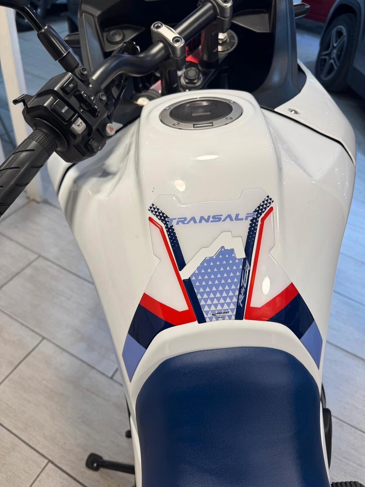 Honda Transalp 750 XL SPORT