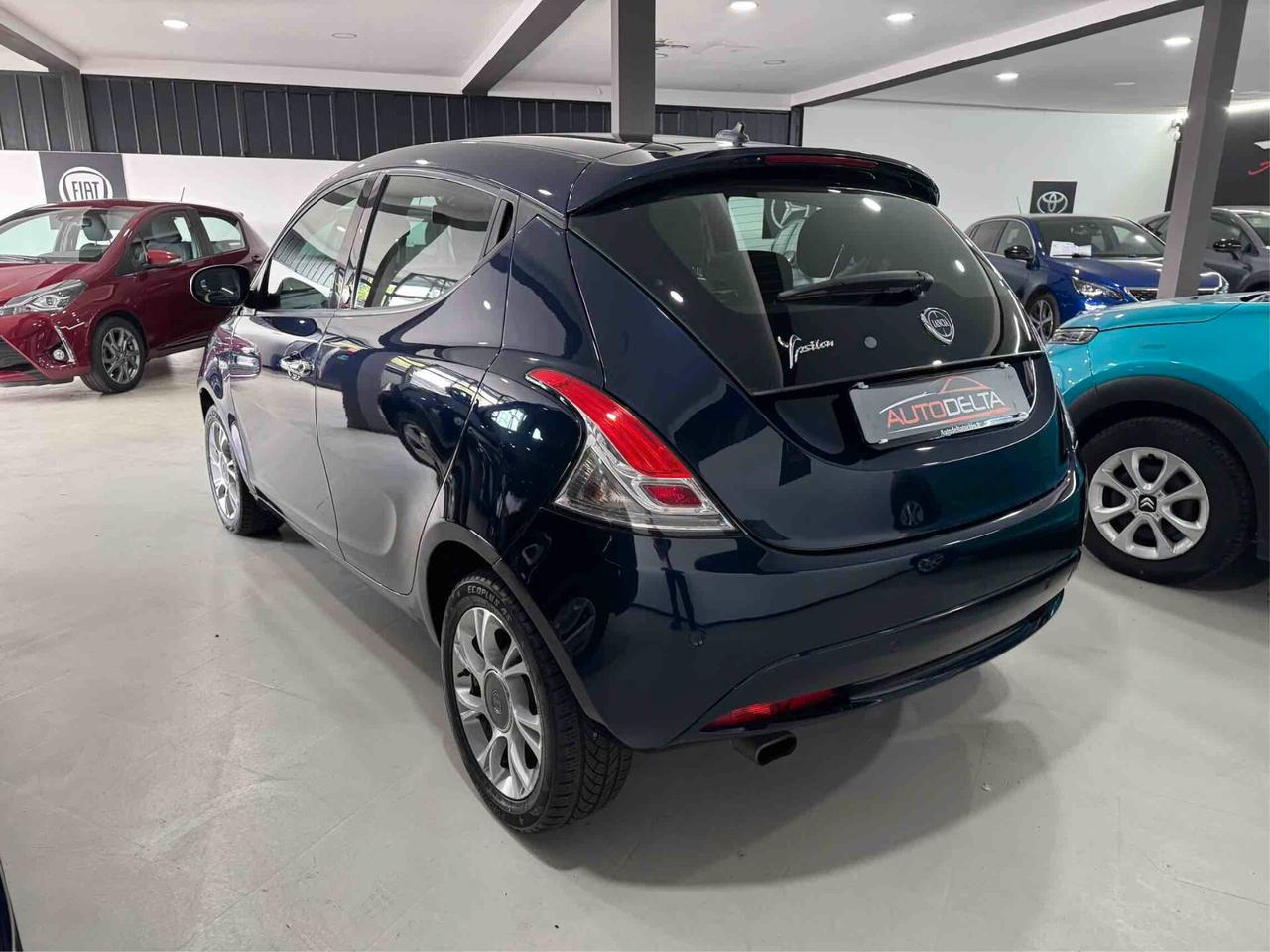 Lancia Ypsilon 1.2 69 CV 5 porte Opening Edition