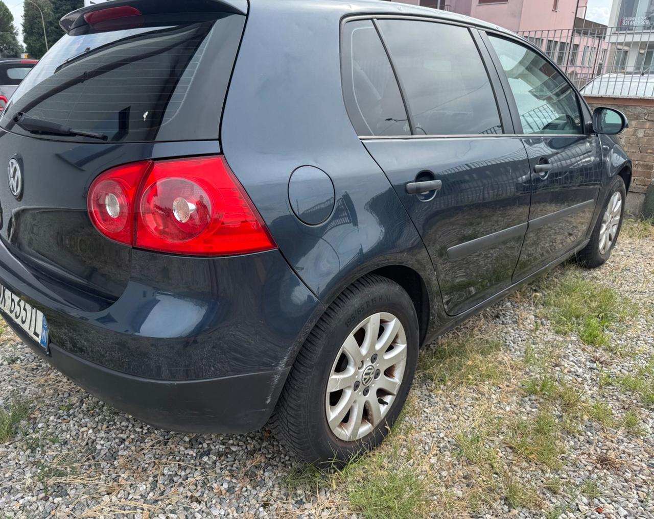 Volkswagen Golf 5 Benzina