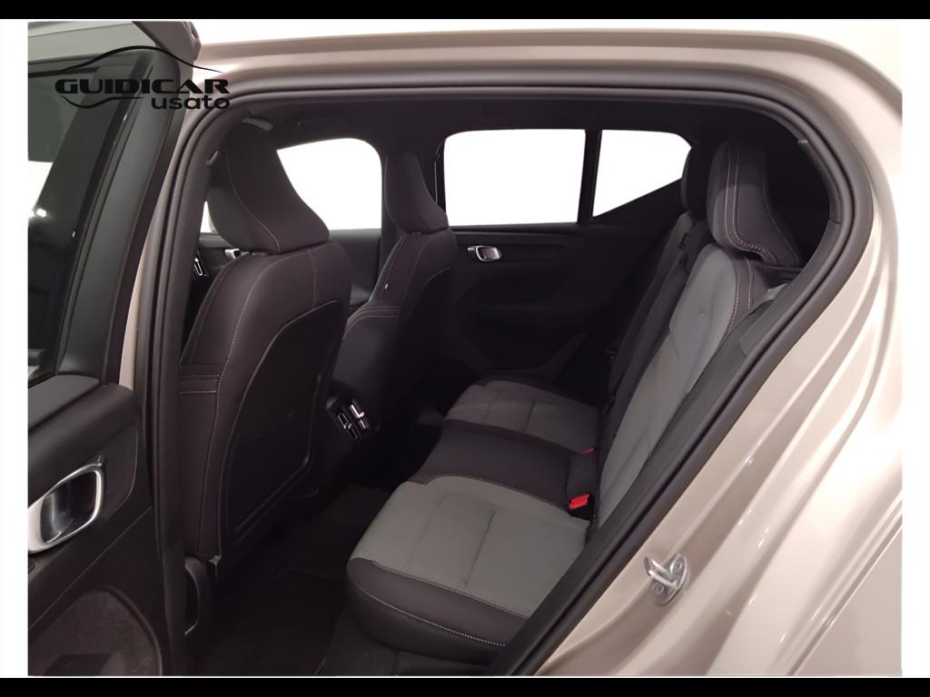 VOLVO XC40 2023 - XC40 1.5 t2 Core auto