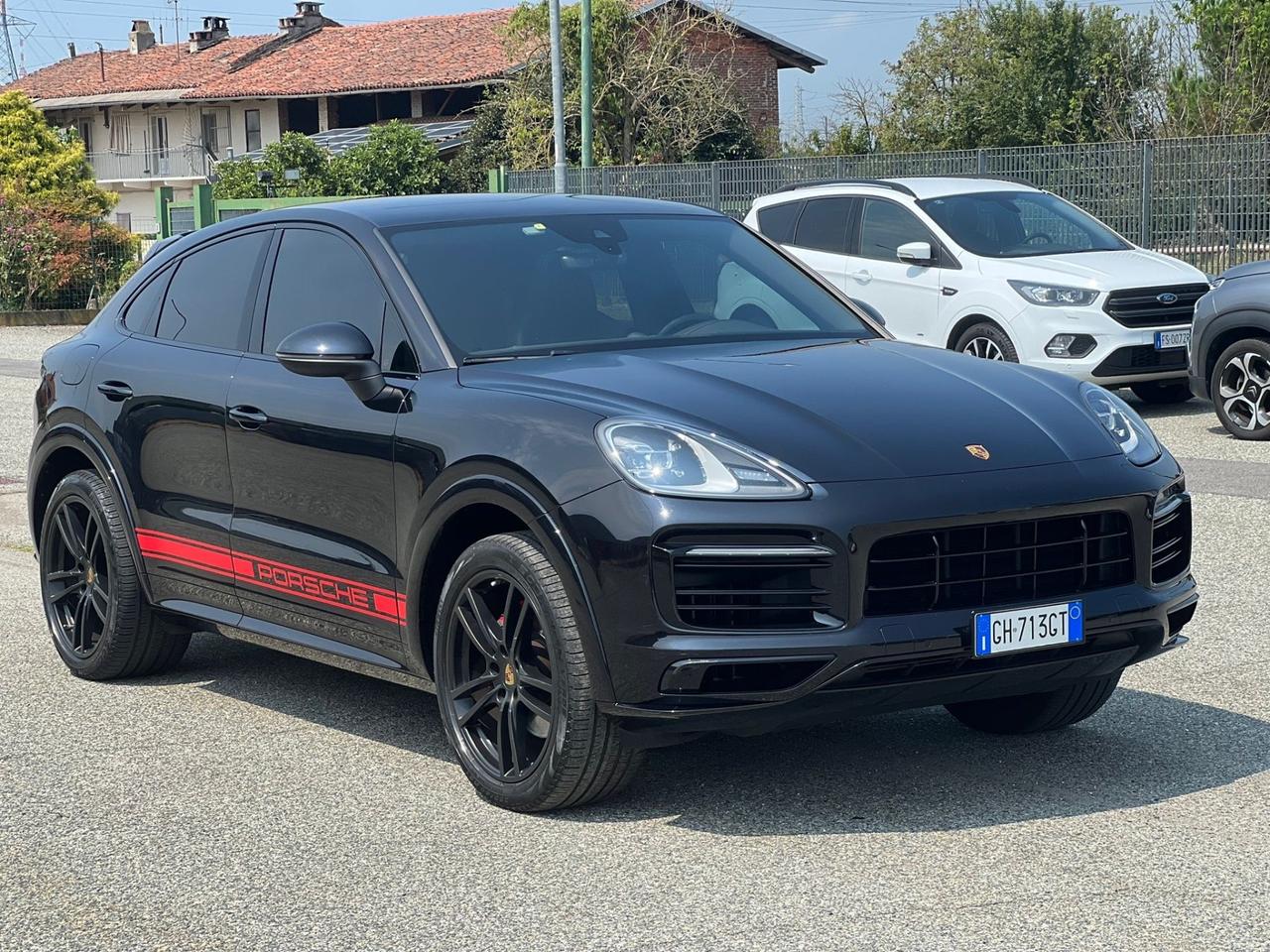 Porsche Cayenne Coupé 3.0 V6 E-Hybrid TV POSTERIORE