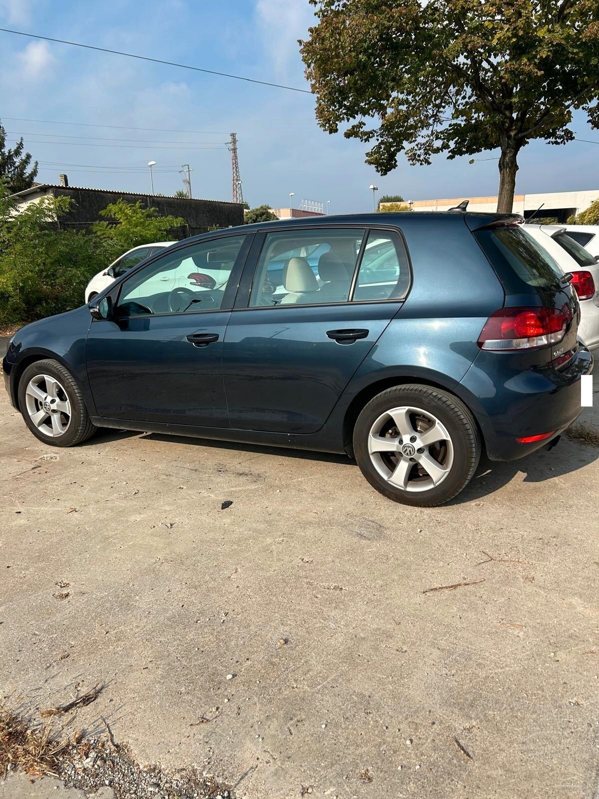 Volkswagen Golf 1.4 TSI 160CV DSG 5p. Highline ok neo patentati