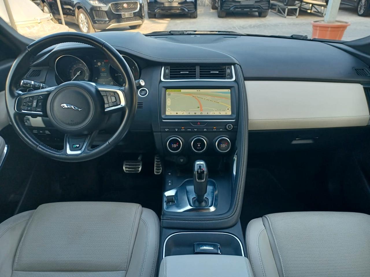 Jaguar E-Pace 2.0D 180 CV AWD aut. R-Dynamic