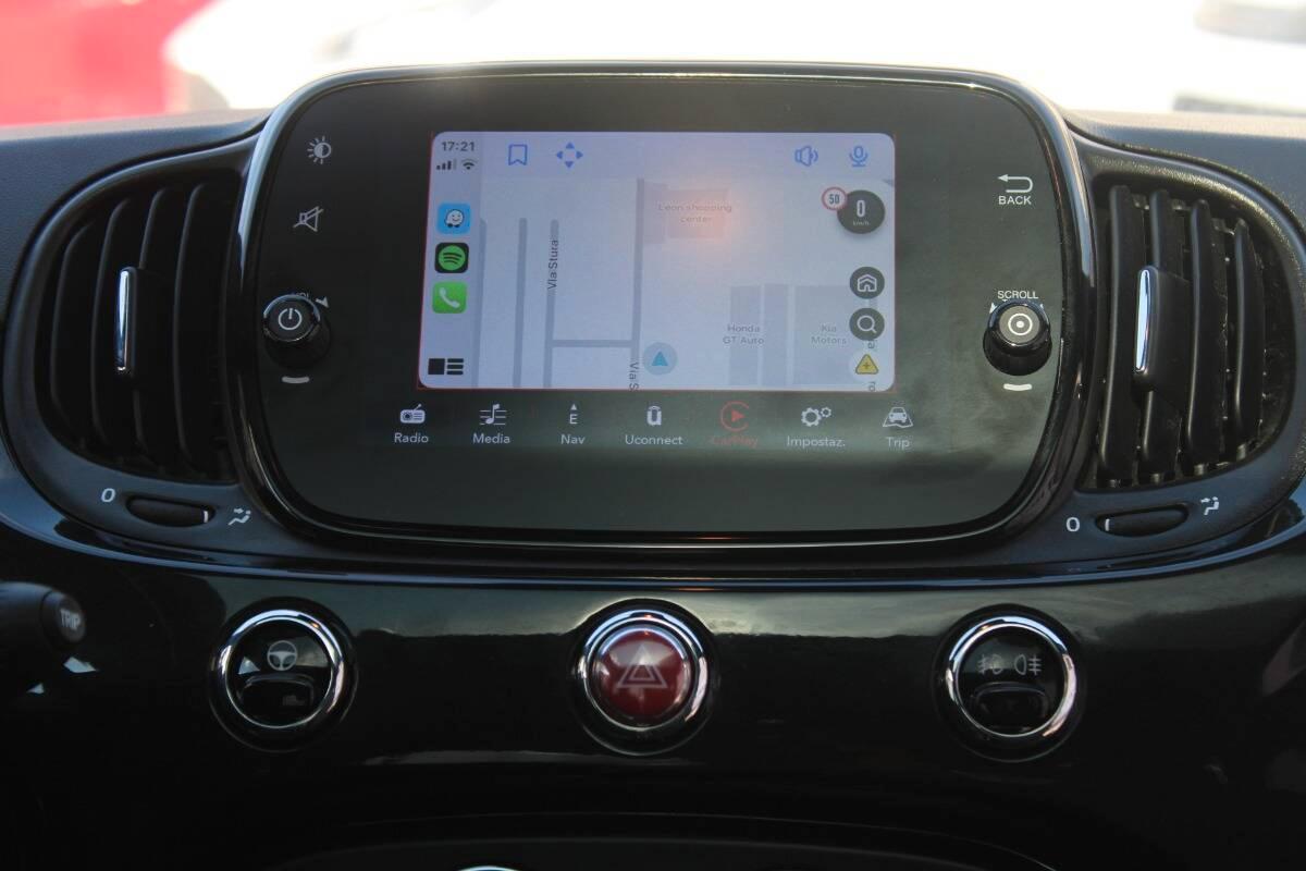 Fiat 500 1.0 hybrid Dolcevita 70cv con CarPlay