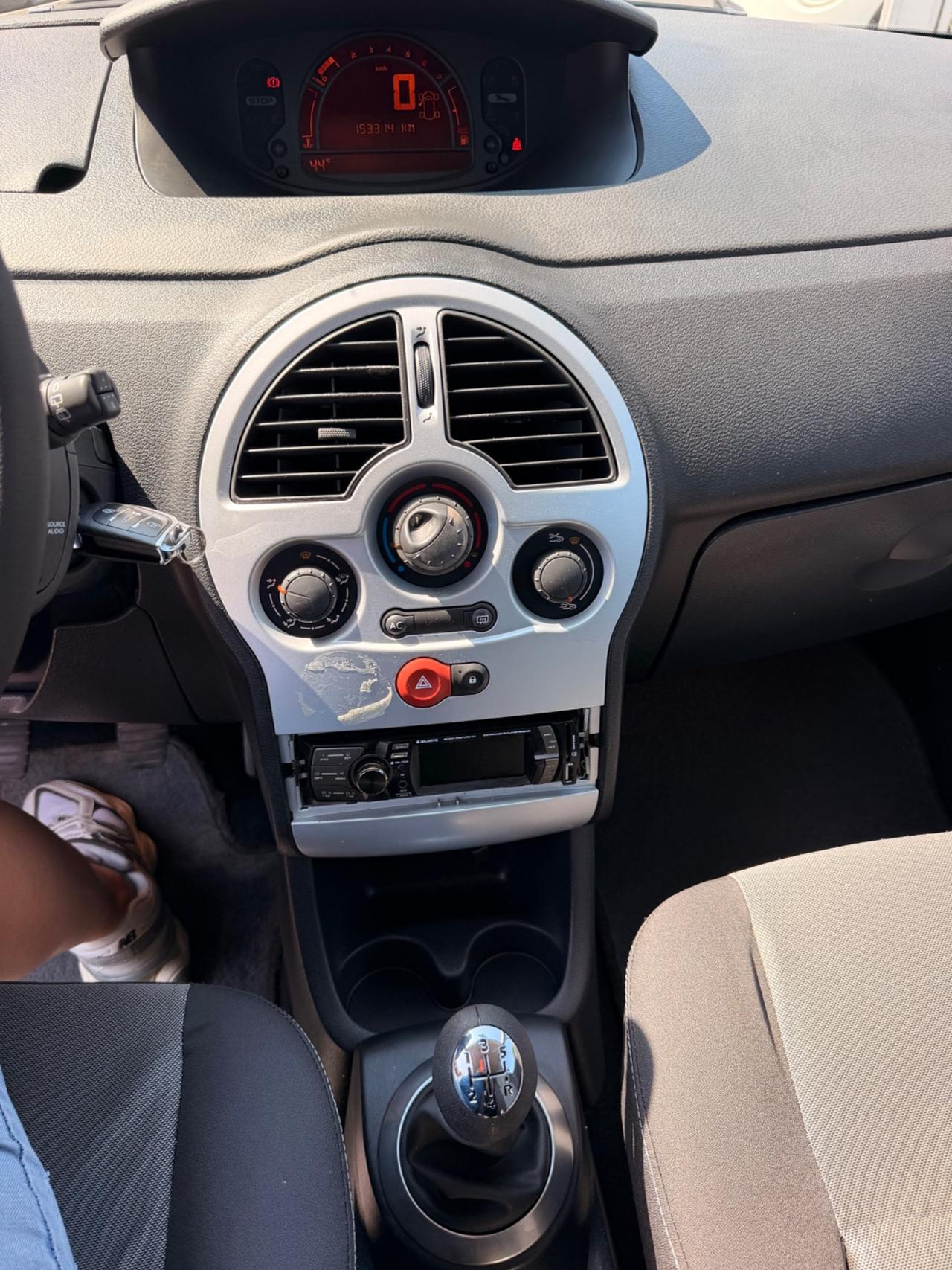 Renault Modus Grand 1.2 benzina Dynamique 150.000 Km