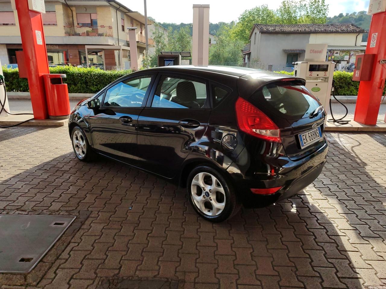 Ford Fiesta 1.2 TITANIUM GPL PROMO