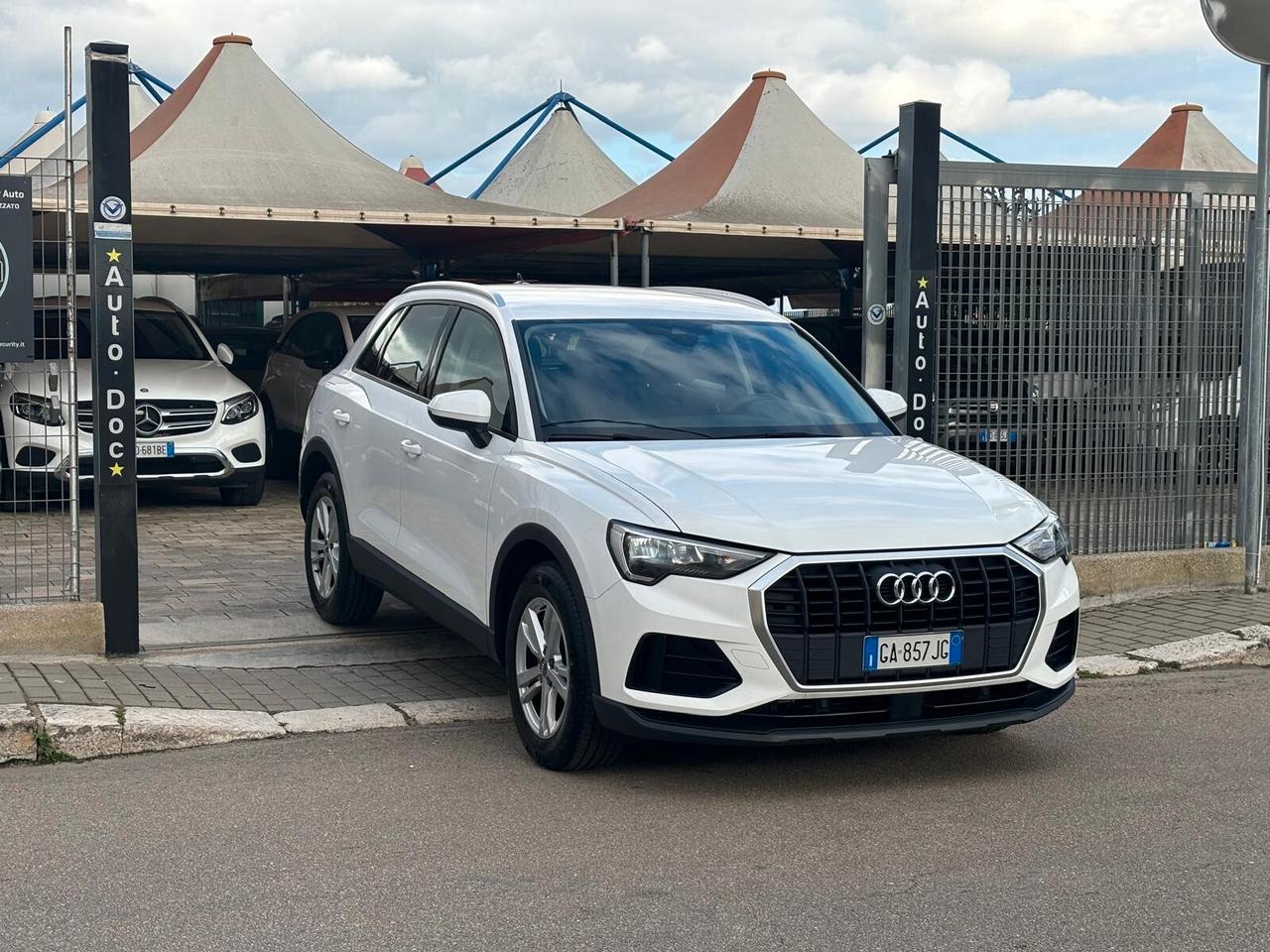 Audi Q3 35 TDI 150cv S tronic Business - 2020