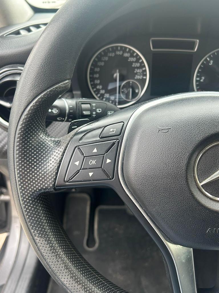 Mercedes-Benz GLA 180 CDI 109 CV DCT
