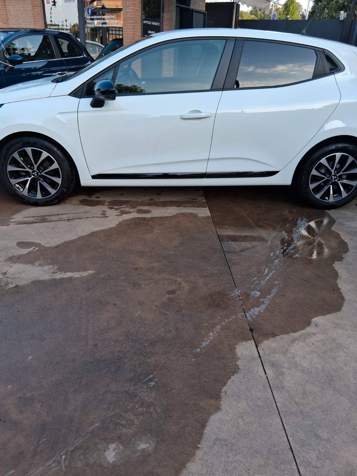 Mitsubishi Colt 1.0L turbo 90 CV Invite