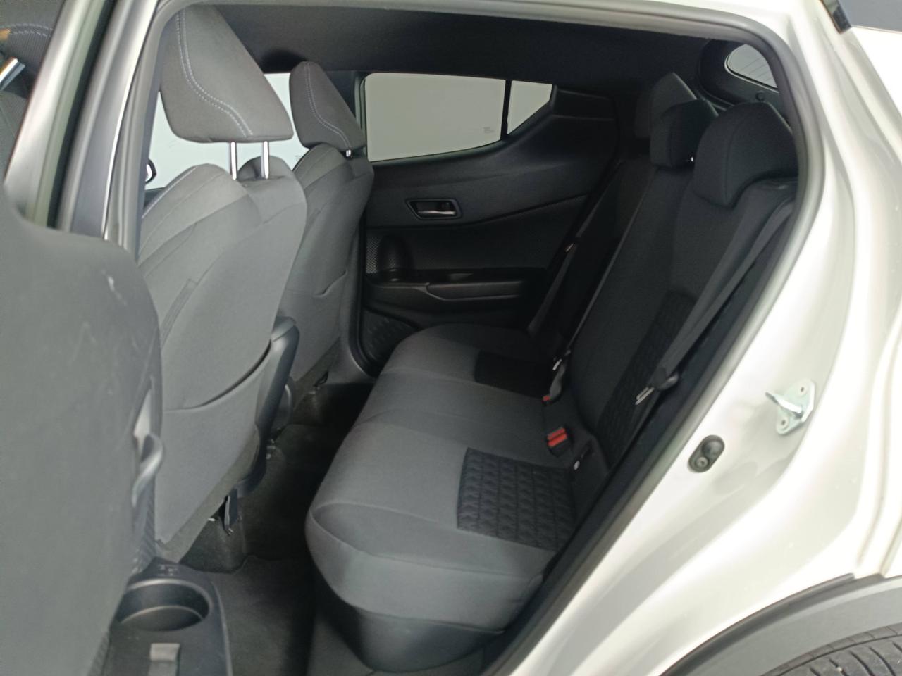 TOYOTA C-HR I 2020 - C-HR 1.8h Trend e-cvt