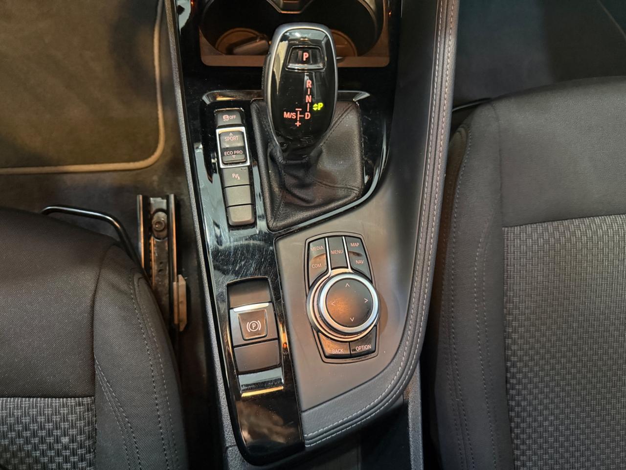 Bmw X2 sdrive18d Business X