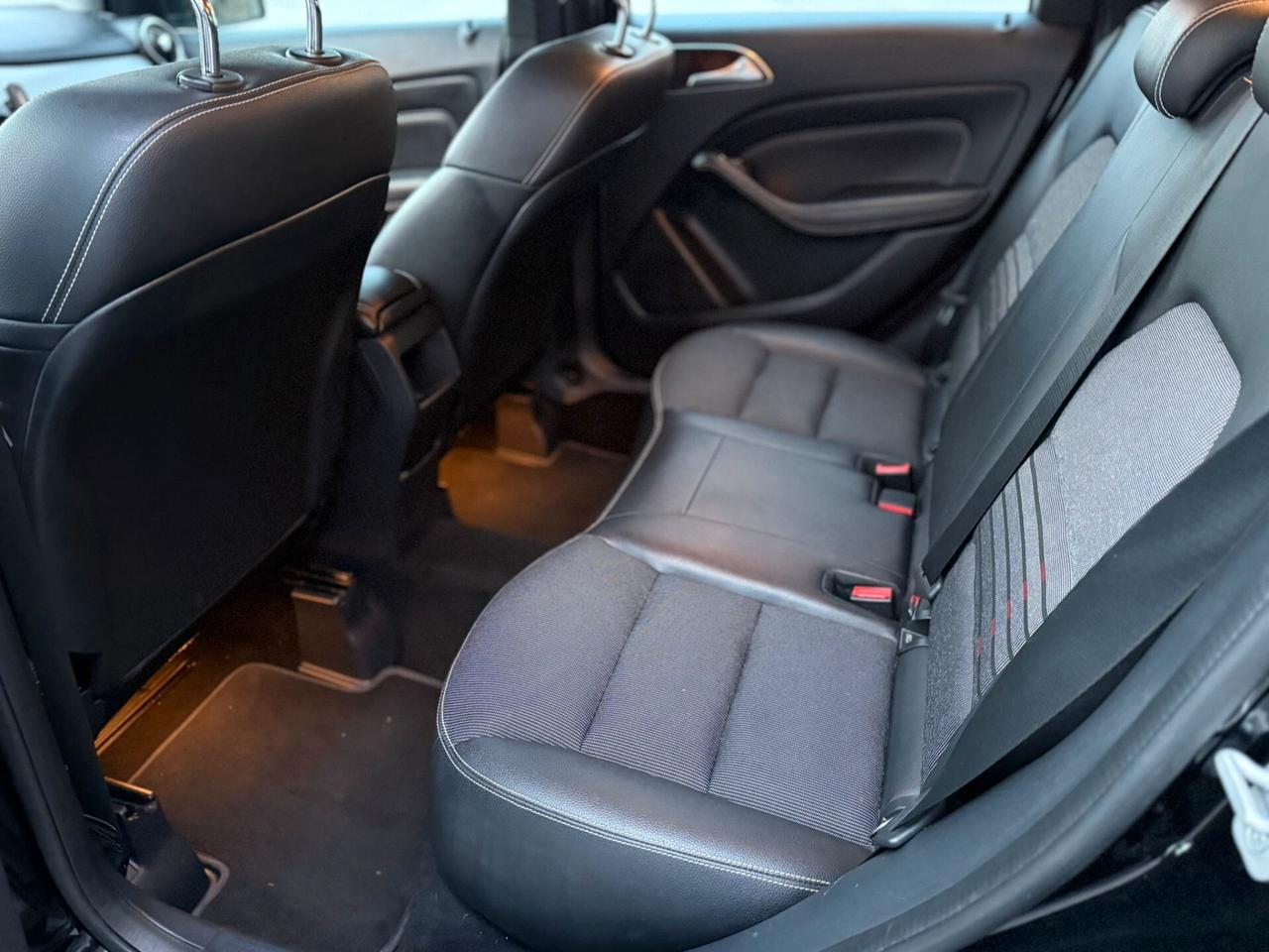 MERCEDES B180 1.5D 2018 12 MESI DI GARANZIA