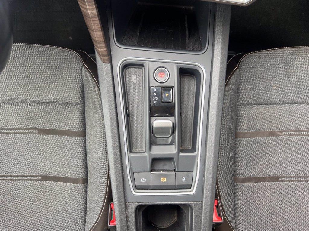 SEAT Leon Sportstourer 1.5 eTSI 150 CV DSG Xcellence del 2021