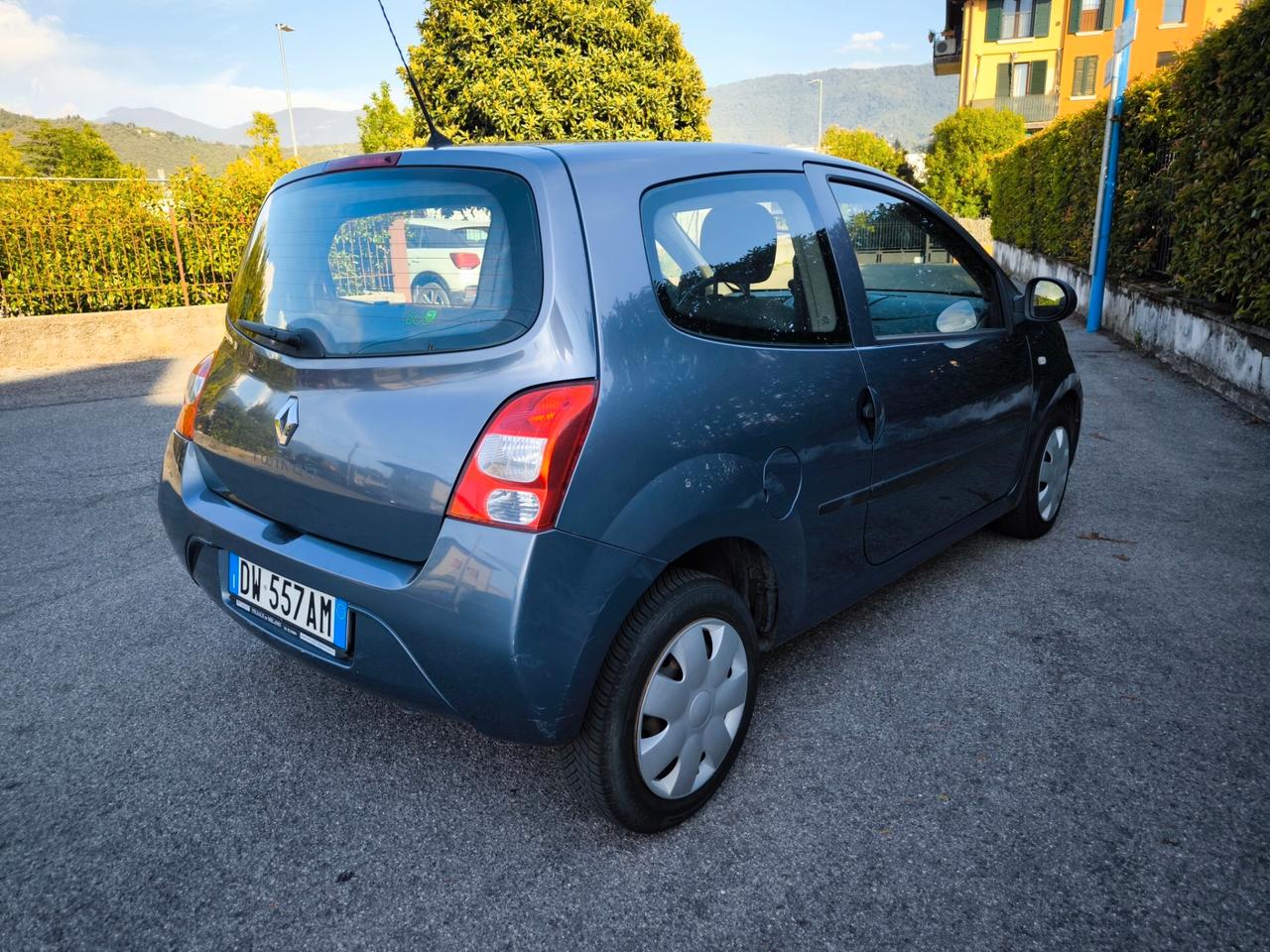 RENAULT TWINGO 1,2 BENZINA- OK NEOPATENTATI