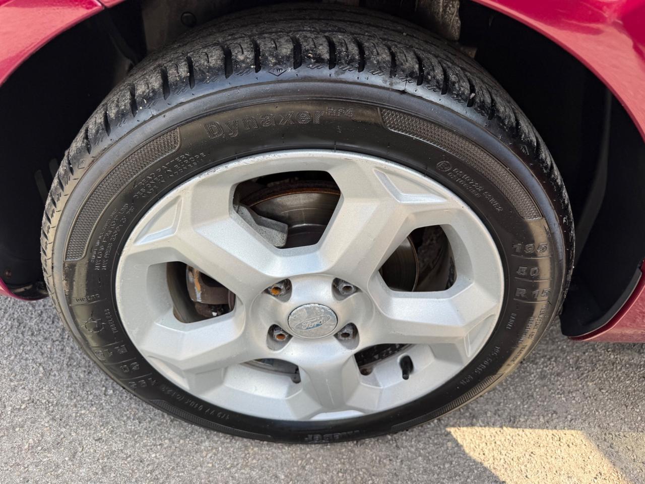 Ford Fiesta 1.4 5 porte Bz.- GPL Titanium