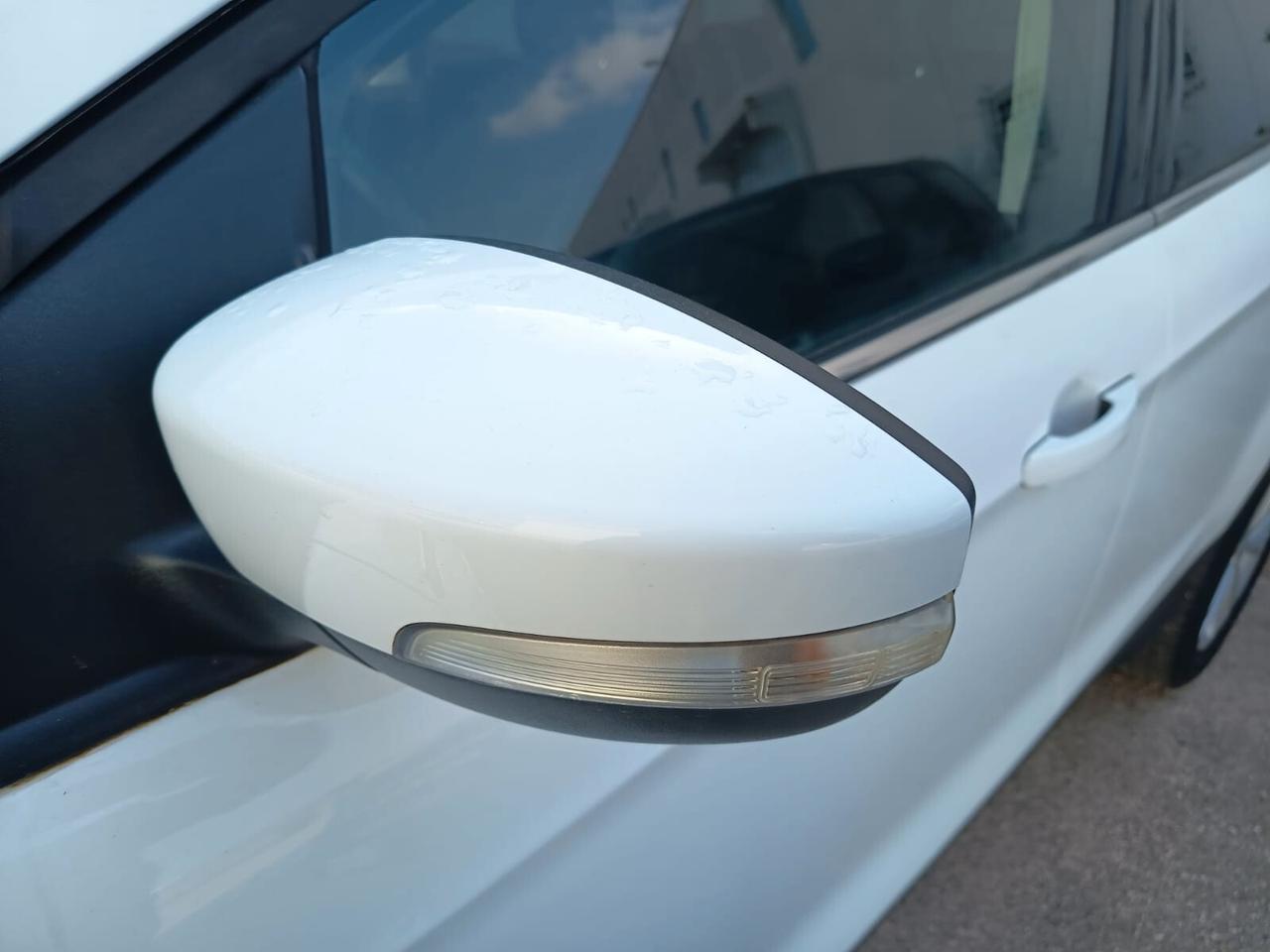 Ford Kuga 1.5 TDCI 120 CV S&S 2WD Titanium