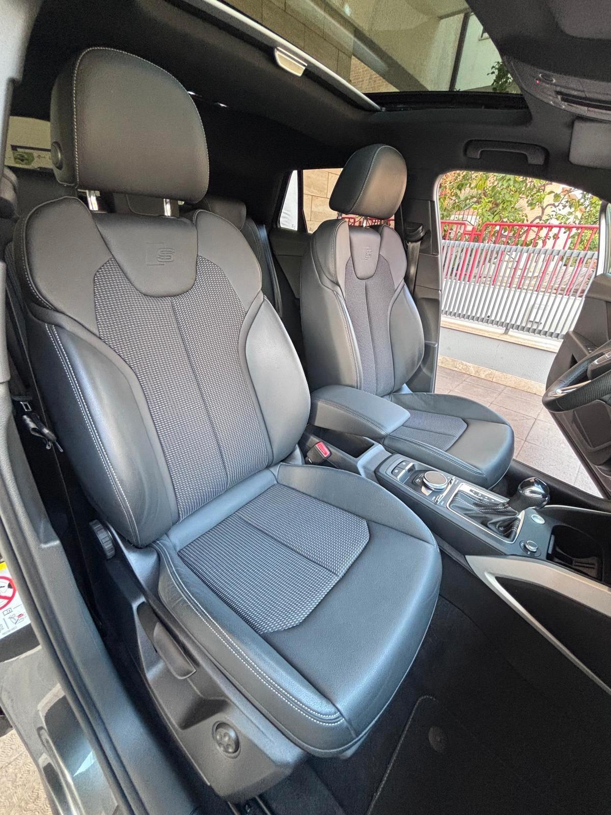 Audi Q2 35 TDI quattro S tronic Identity Black