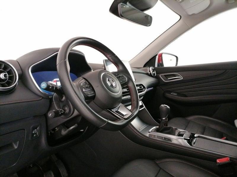 MG HS 1.5 t Luxury