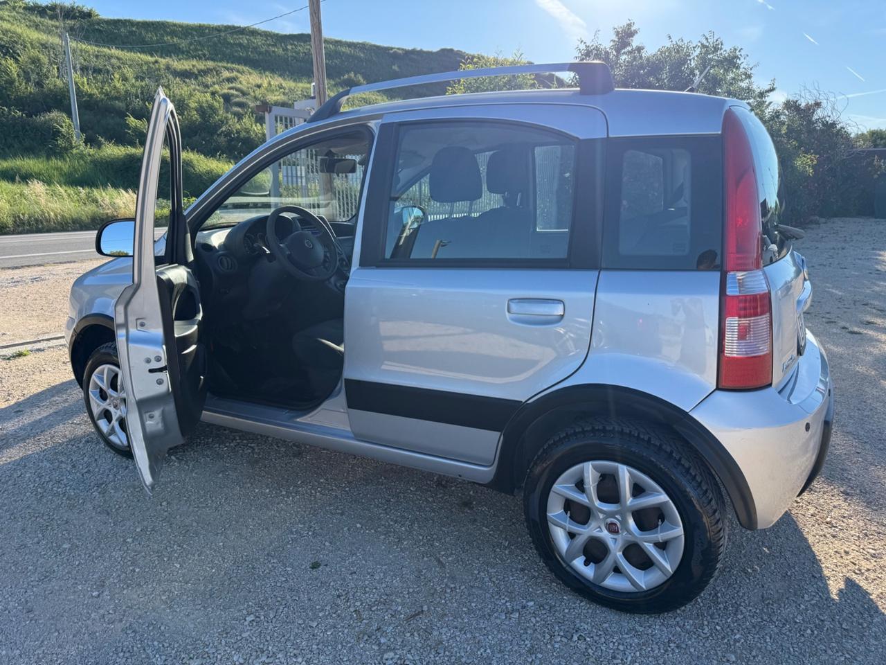 Fiat Panda 1.2 Climbing Natural Power 2.999€ PERMUTE