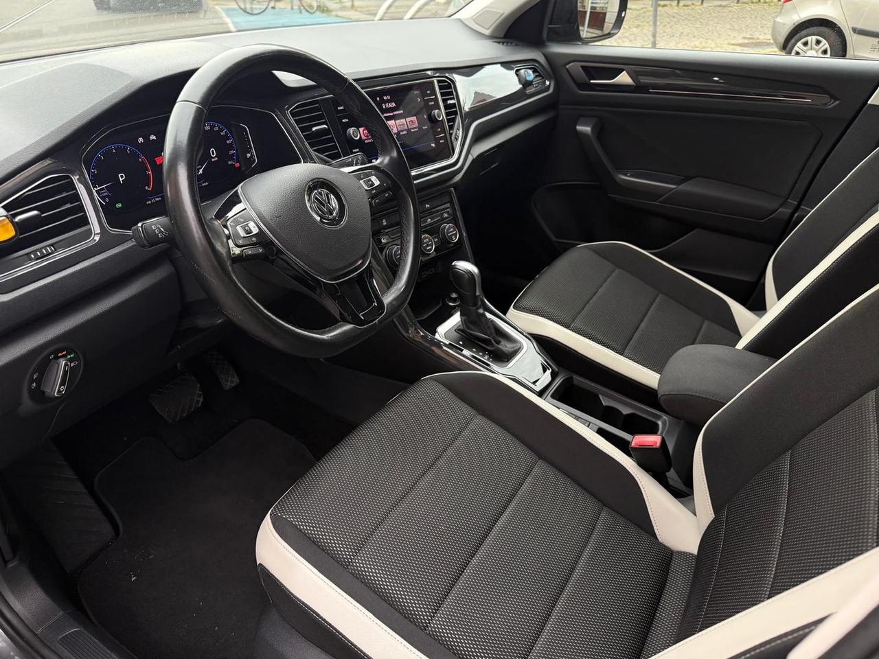 Volkswagen T-Roc 1.5 TSI STYLE 150 CV #5909