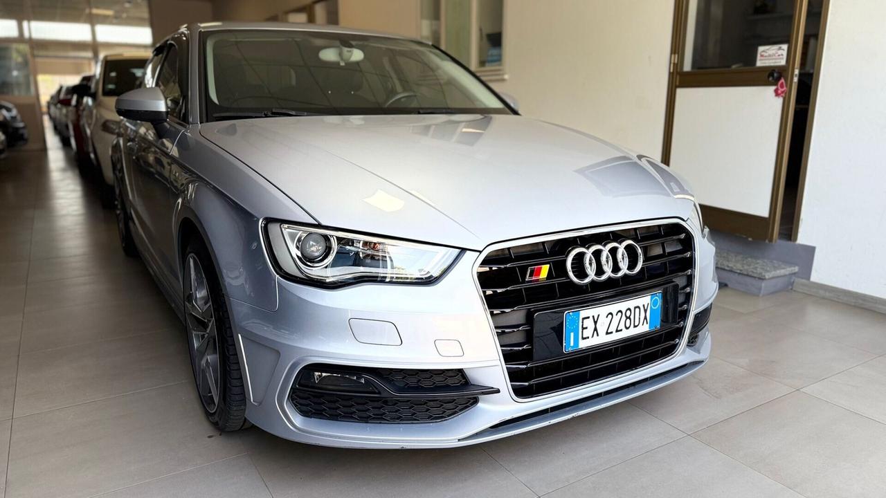 Audi A3 S-Line 1.6 TDI clean diesel S tronic Attraction