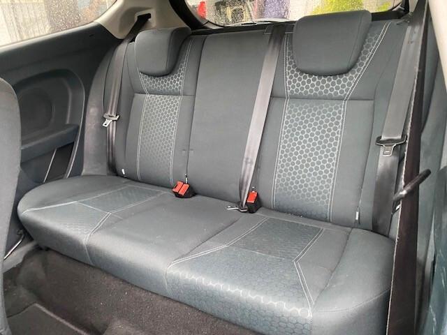 Ford Fiesta 1.4 3 porte Bz.- GPL Titanium