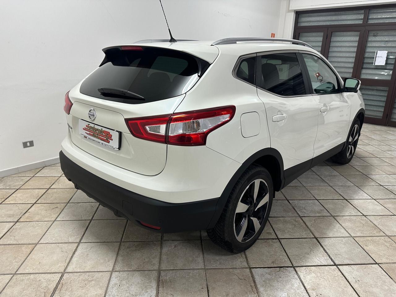 NISSAN Qashqai 1.6 dCi (131) S&S Tekna 360 2015