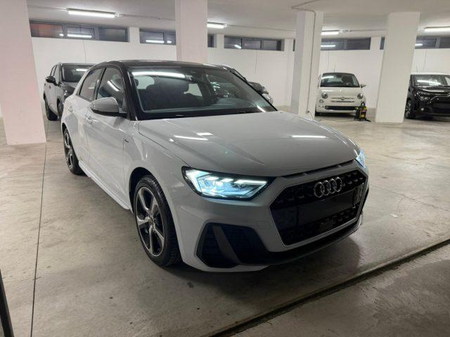 AUDI A1 SPB 30 TFSI S line edition con Retrocamera