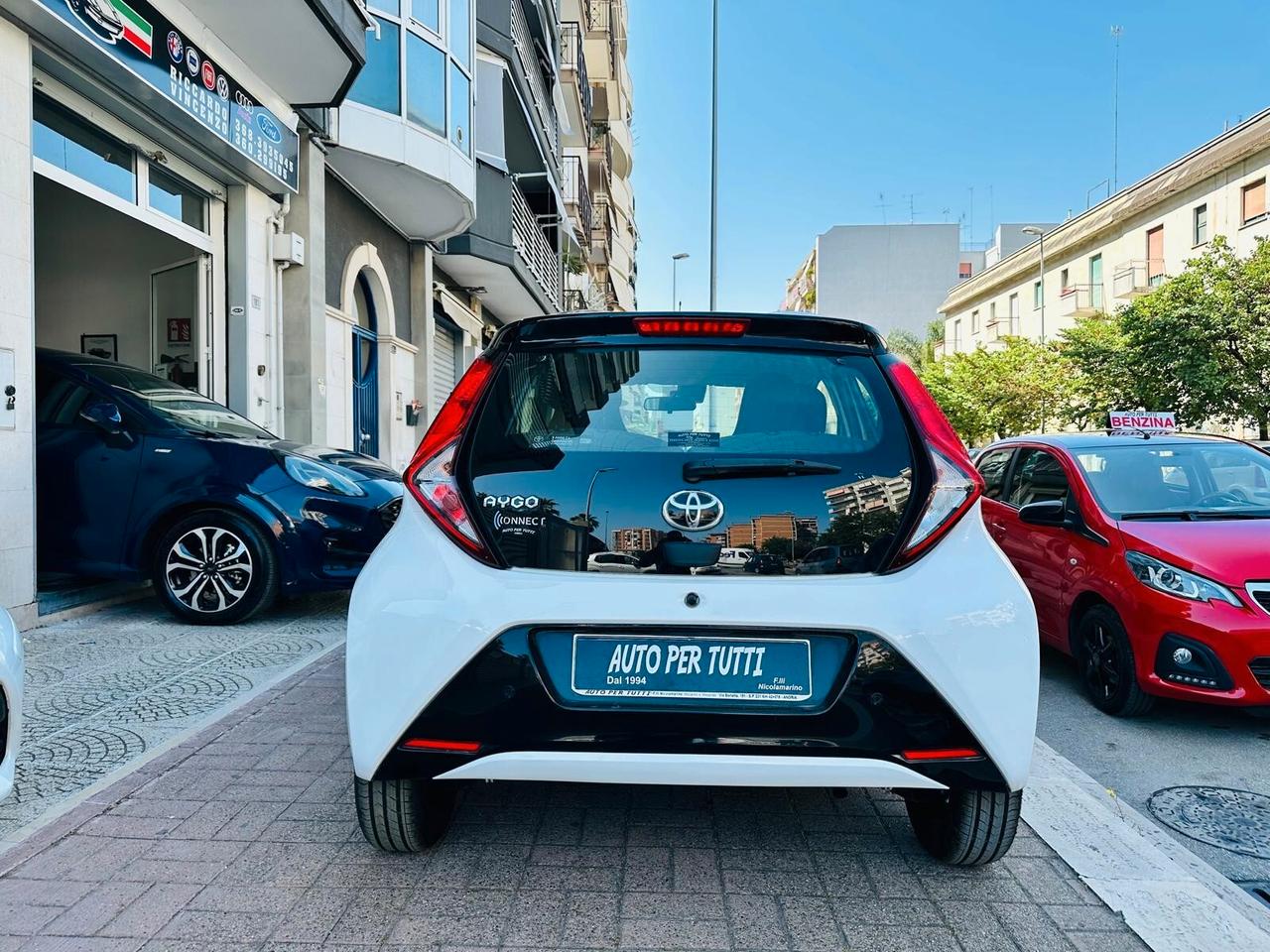 Toyota Aygo 1.0 72 CV 5p CAMBIO AUTOMATICO