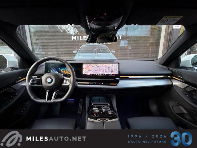 BMW 520 d 48V Msport 7 ANNI GARANZIA RATA 799 ?